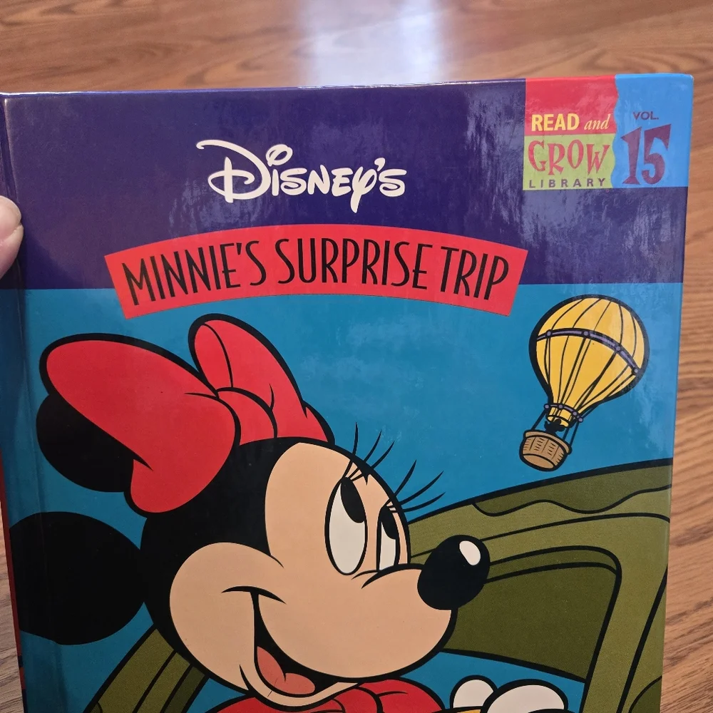 Disney 1997 Minnie’s Surprise Trip Hardcover Book Read & Grow Library Vol 15 VTG
